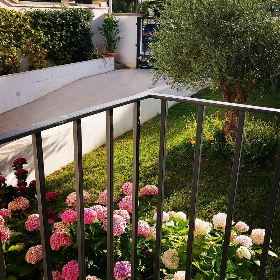 La Casa Di Francesca B&B Con Parcheggio Privato 포르토 세자레오 외부 사진